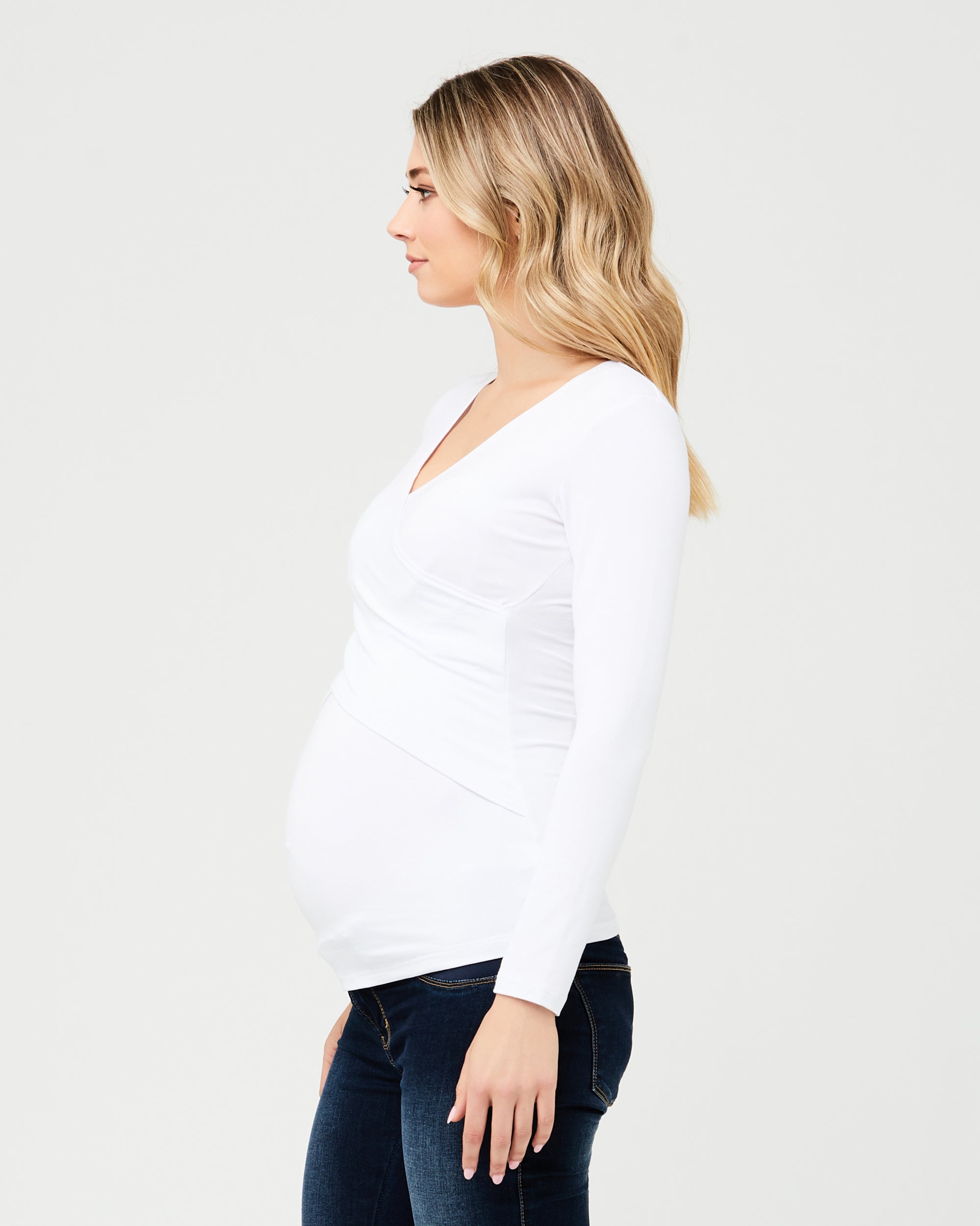 Stylish V Neck Maternity Nursing Top With Long Sleeves For