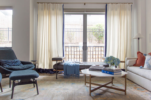 Living room in Atlanta Beltline townhouse interior design by Kevin Francis O'Gara, how to mix modern and classic, neo-traditional home design style