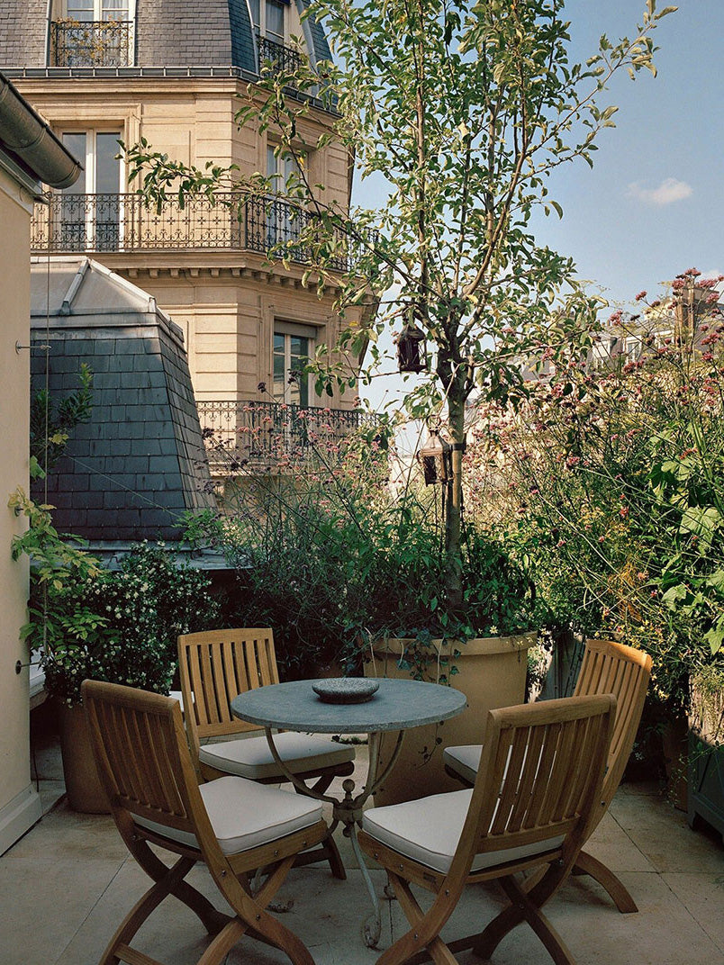 Chateau Voltaire, best Paris hotels, chic hotel design, Parisian style, travel guide on Kevin Francis Design