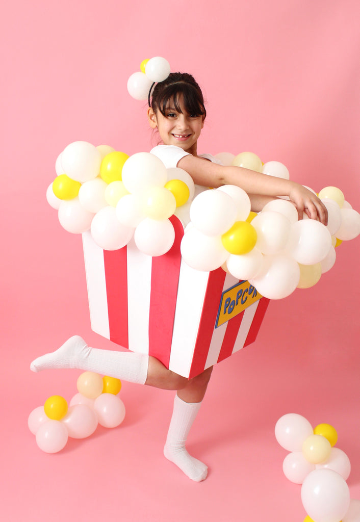 DIY Balloon Popcorn Kid’s Costume