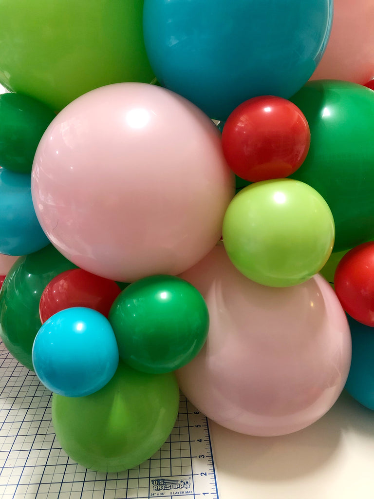 DIY Balloon Christmas Tree — The Creative Heart Studio