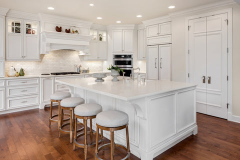 Kitchen with trendy all-white backsplash tile