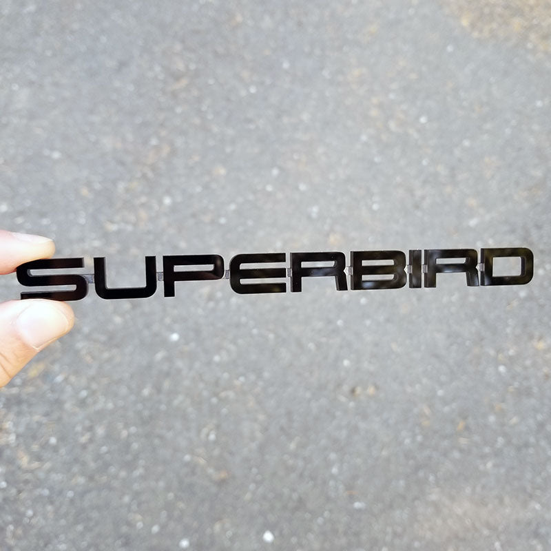 Superbird-Emblem