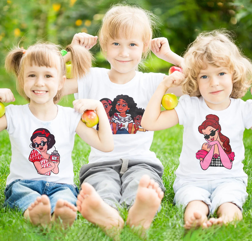 children with print t-shirts