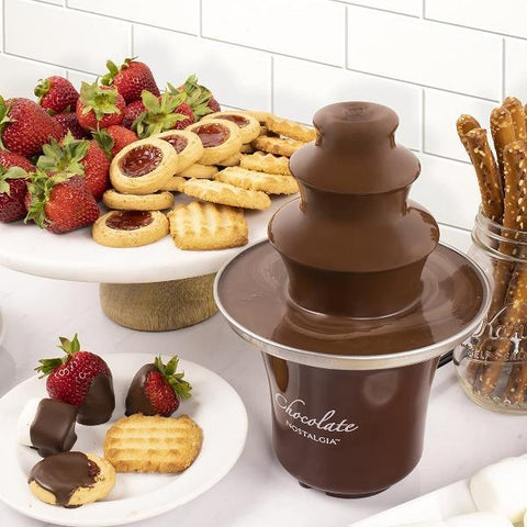 Chocolate-Fondue-Chocolate-Fountain-Machine-Gift-Feed-Housewarming-gift-ideas