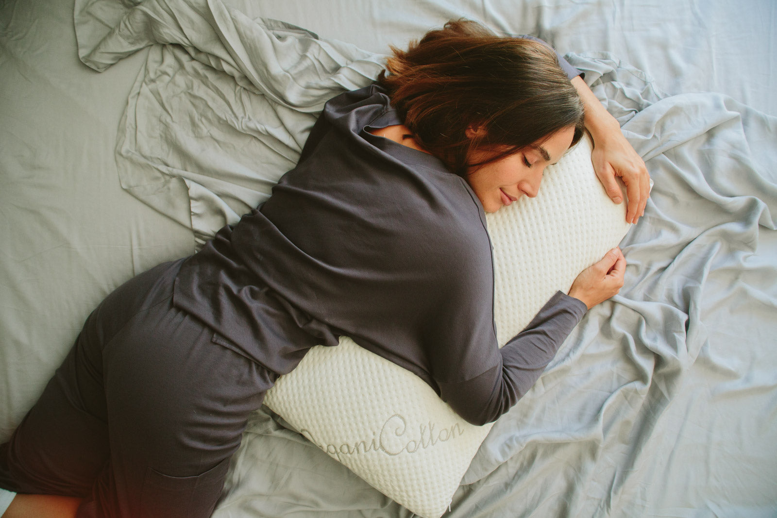 Image of Easy Breather Natural Latex Pillow