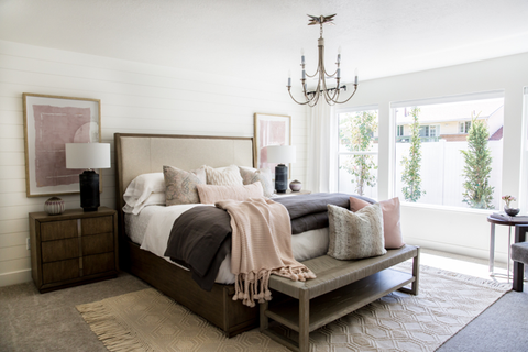 Bedroom Linens Layering