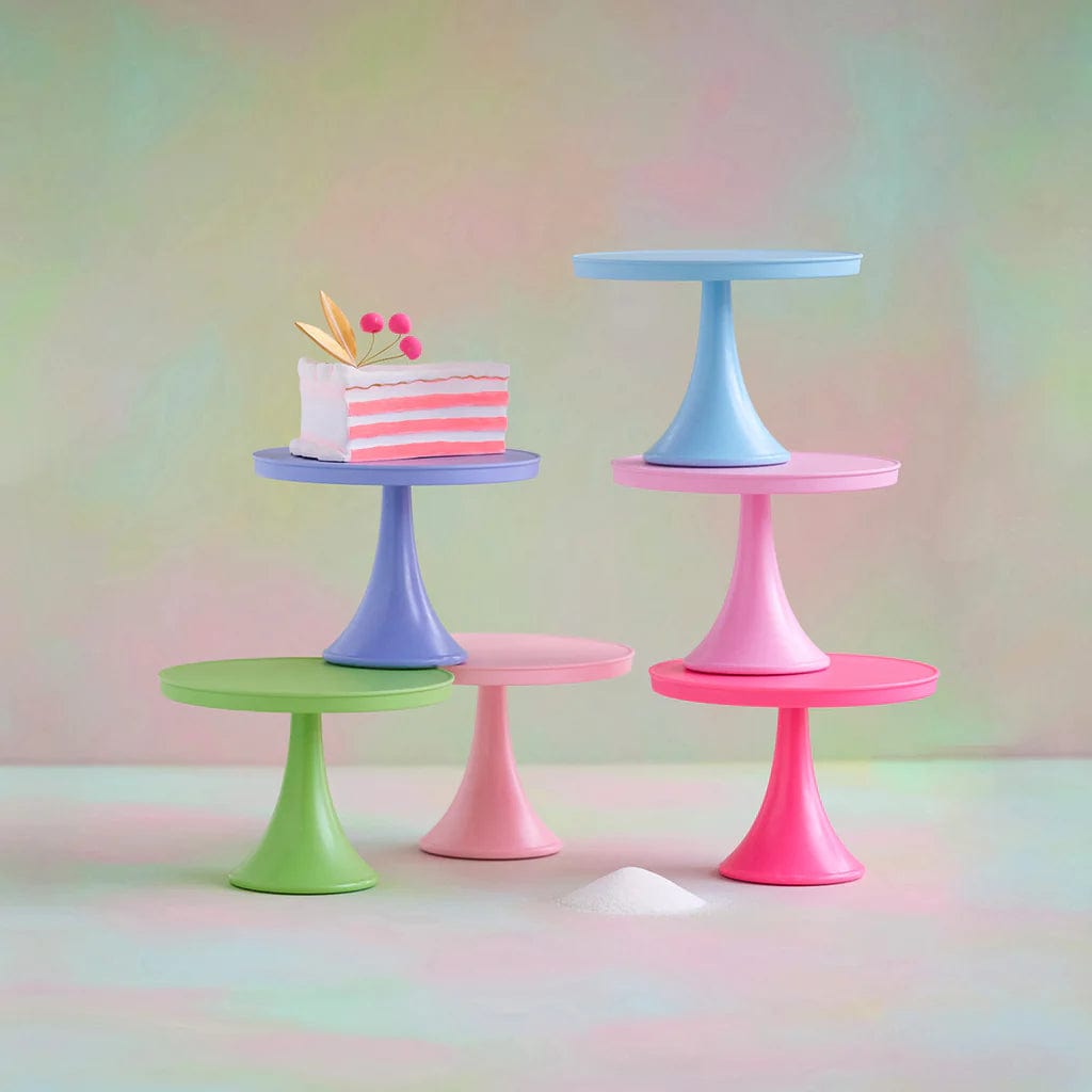 https://cdn.shopify.com/s/files/1/0074/8637/3961/files/glitterville-studios-decor-rainbow-cake-plates-30887741259863_1024x1024.webp?v=1699034500