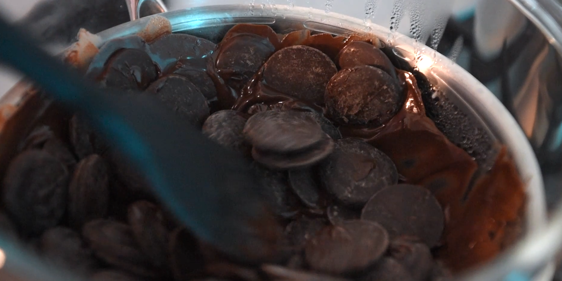 Melting Dark Chocolate Stainless Bowl