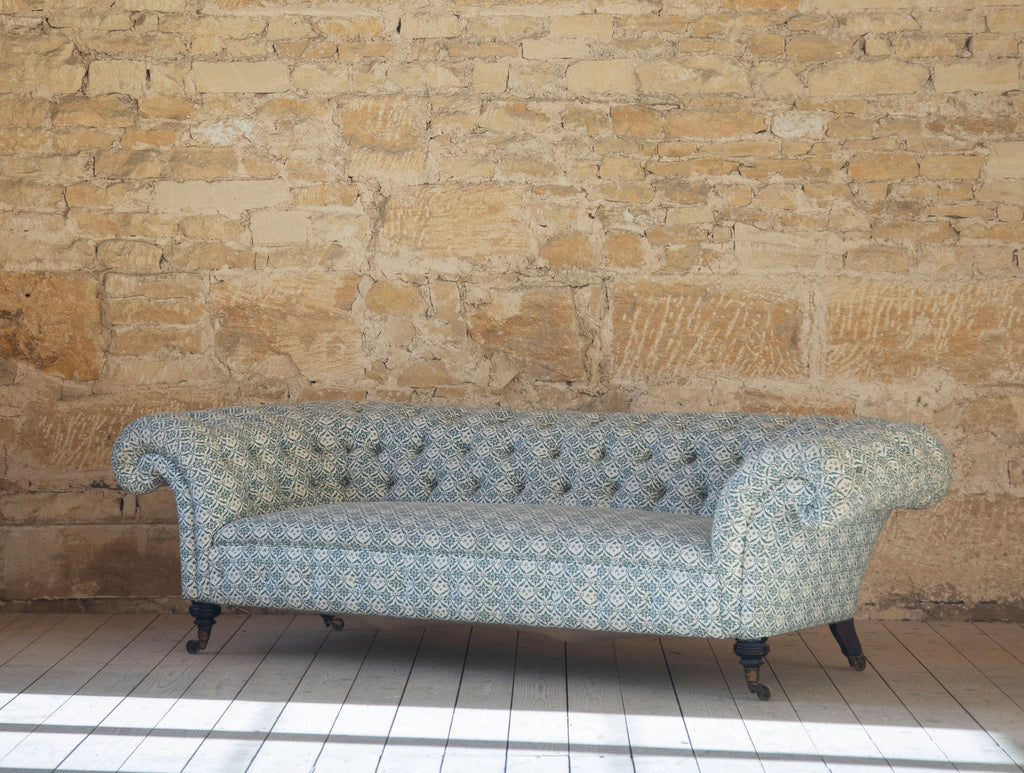 Howard & Sons Chesterfield sofa