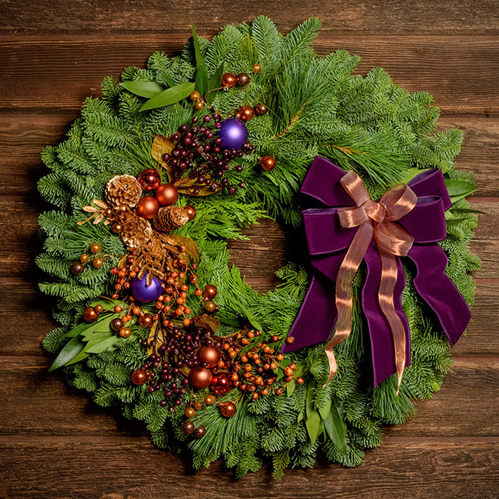 love the soft brown velvet ribbon  Christmas wreaths, Holiday inspiration,  Holiday wreaths