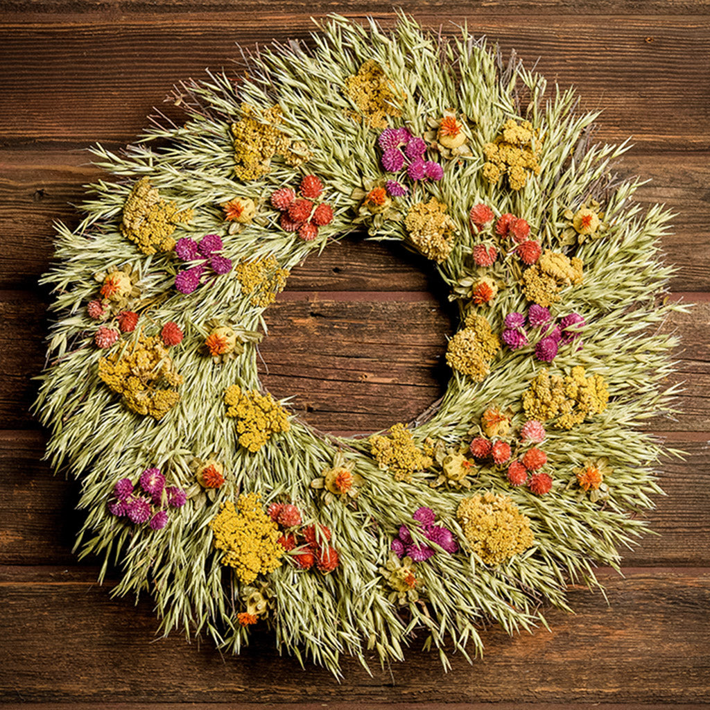 Rustic Charm: a Beautiful Bouquet of Dried Wildflowers for a Warm