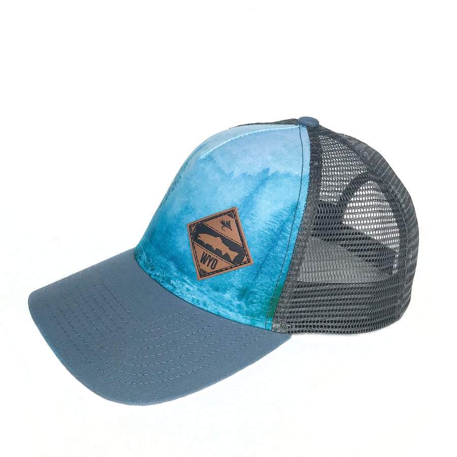 Retro Bison Sunset Patch Hat - Fly Fishing Trucker Hat Blue/Silver
