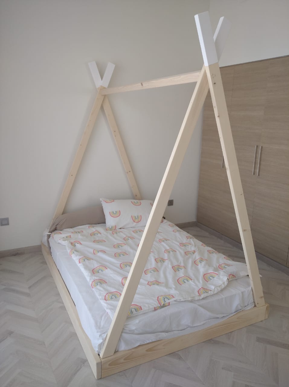 teepee floor bed