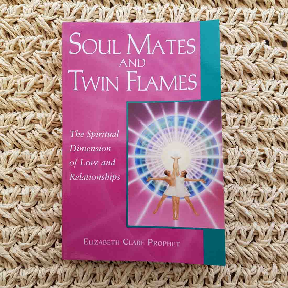 twin flames soul mates