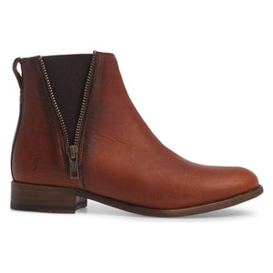 frye carly zip chelsea