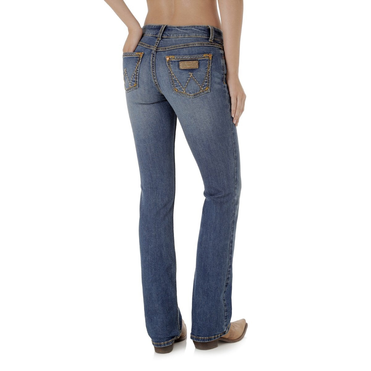 Women's Wrangler Retro Mae Medium Wash Bootcut Jeans – Baughman's Western  Outfitters