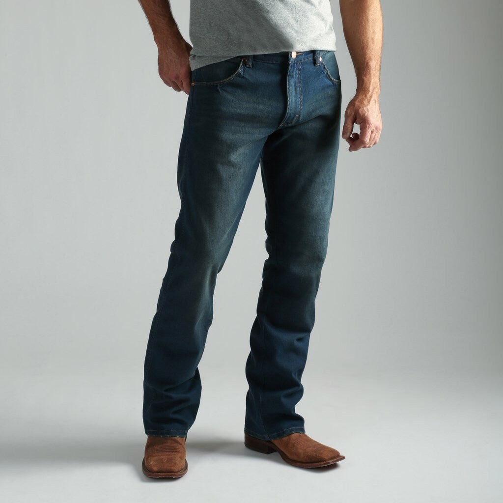 Men's Wrangler Retro Premium Slim Fit Bootcut Jean – Baughman's Western  Outfitters