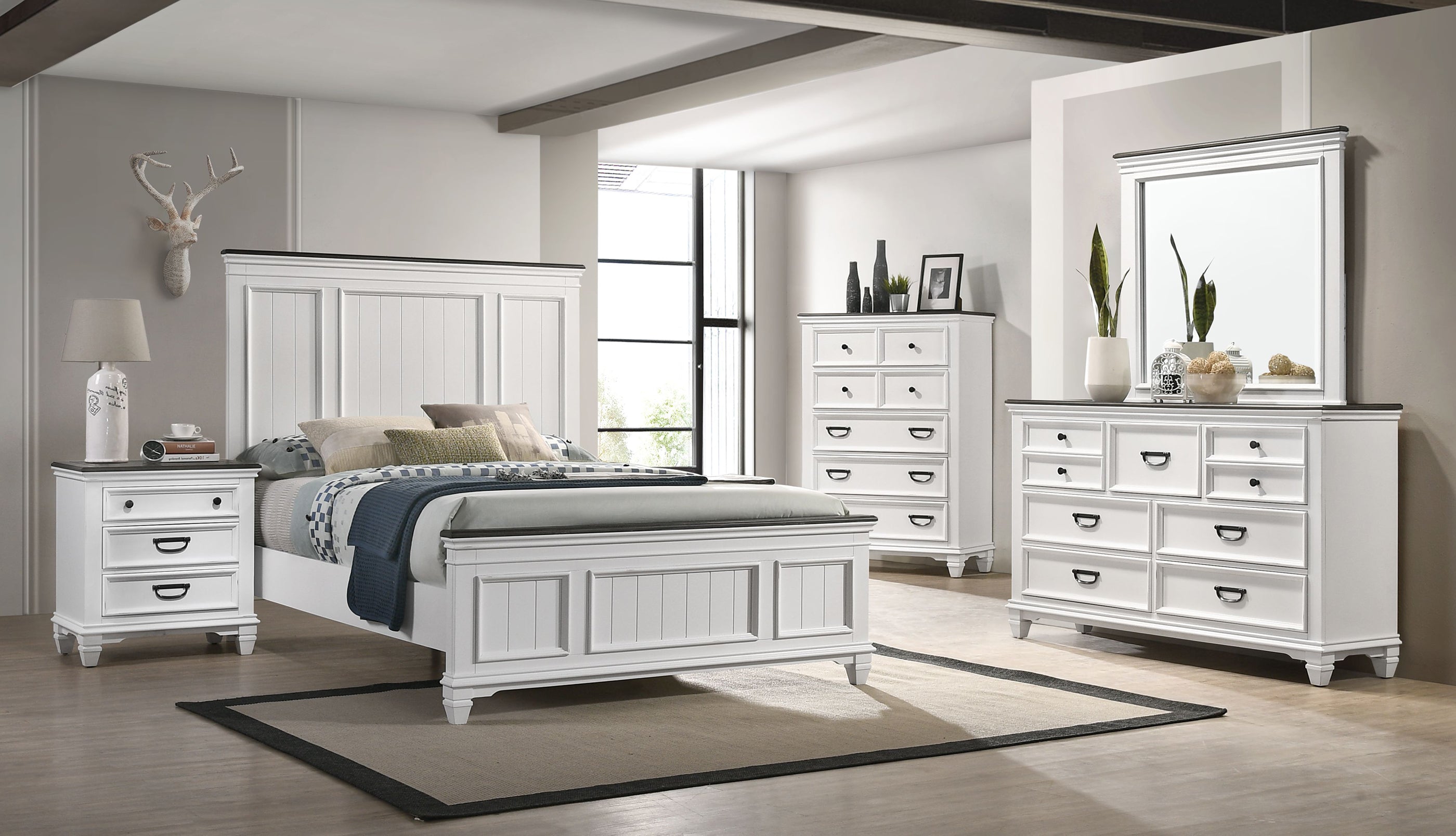 Lake House 5 Piece Queen Panel Bedroom