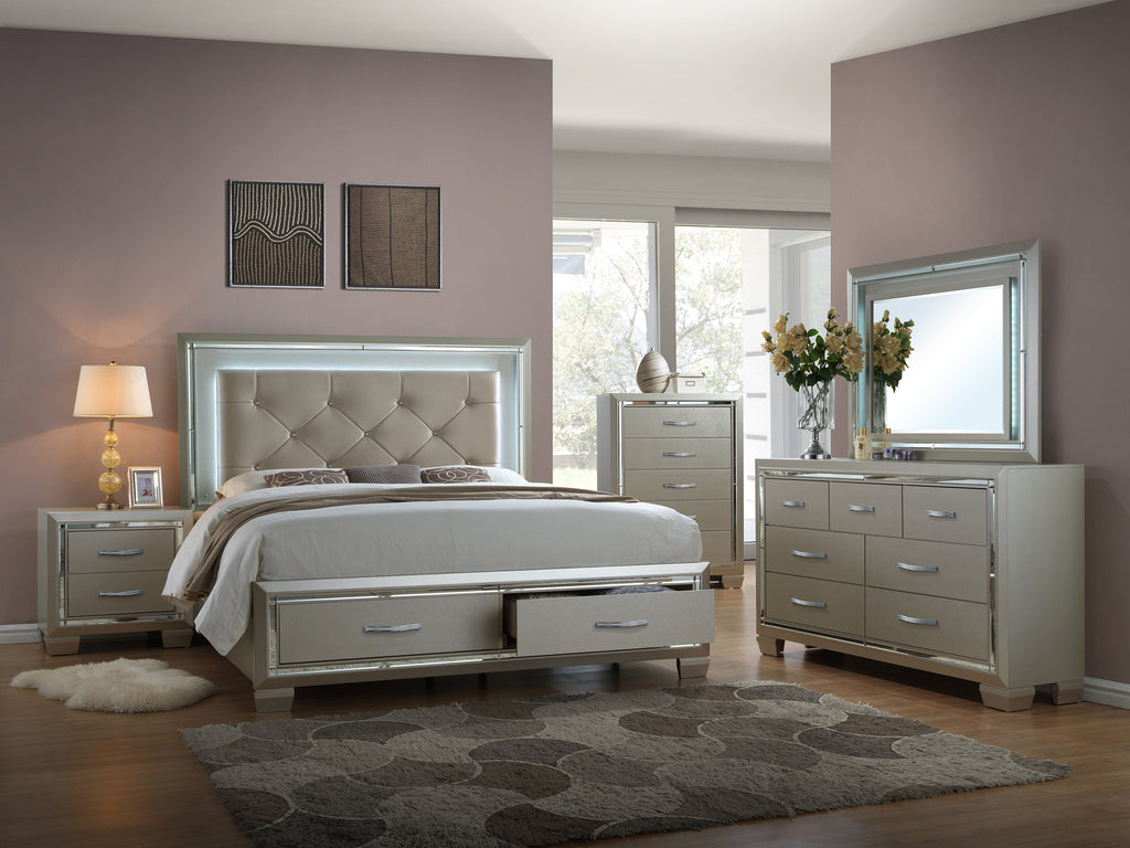 bedrooms with platinum furniture
