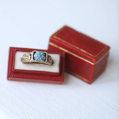 Penelope Paris Antique Jewelry Gallery