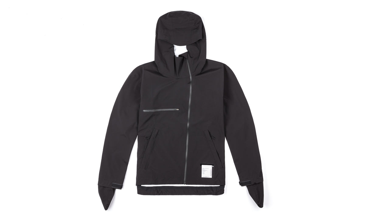 3-Layer Running Jacket in Black – Satisfy