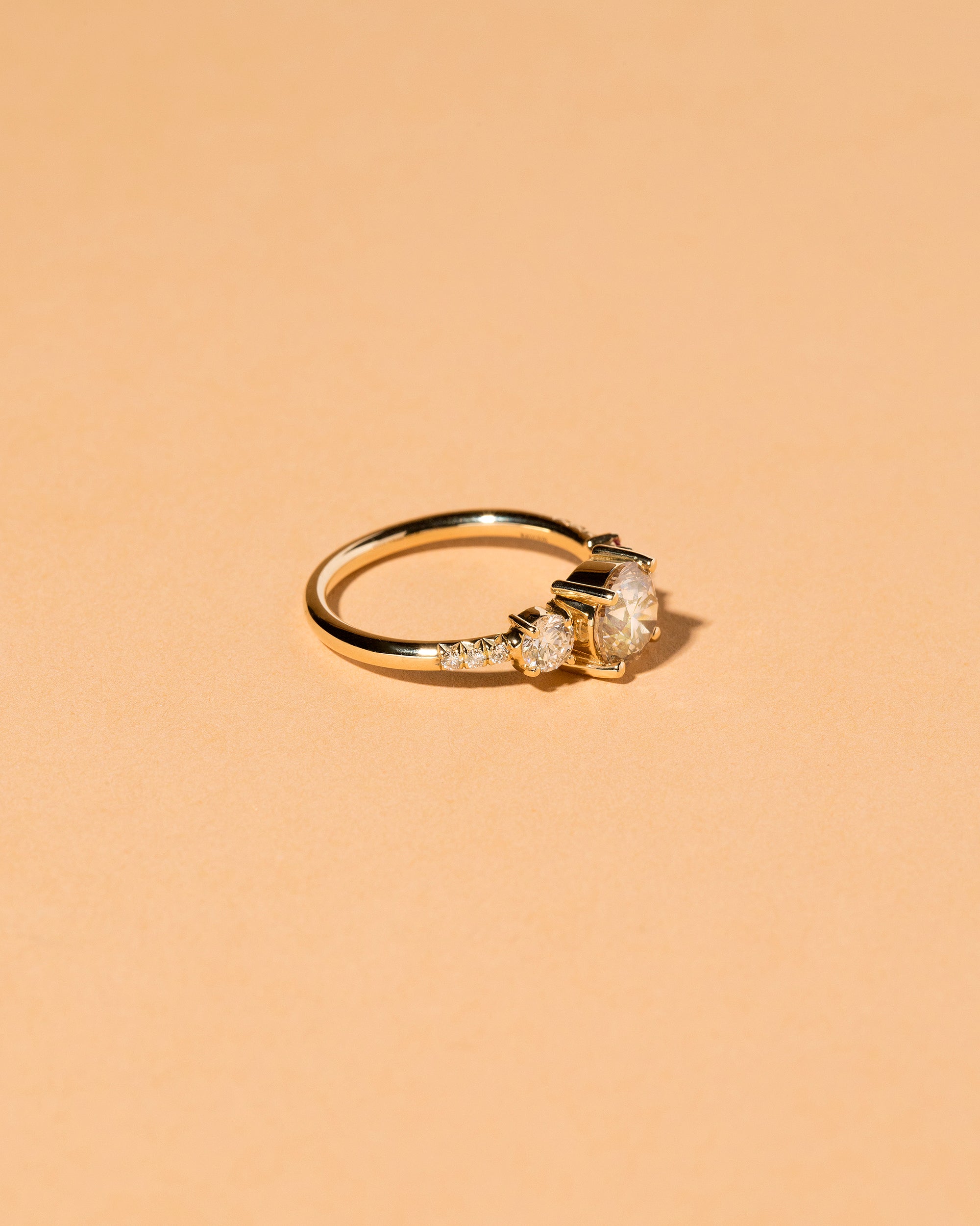 Rhea Ring | Mociun