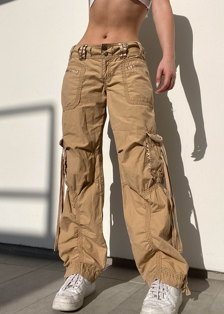 Y2k Low-Rise Tan Baggy Cargo Pants (2) – Retro and Groovy