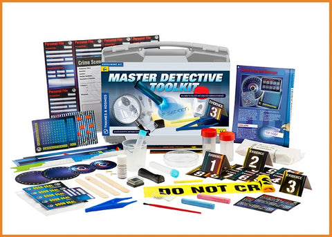 Thames & Kosmos Master Detective Toolkit