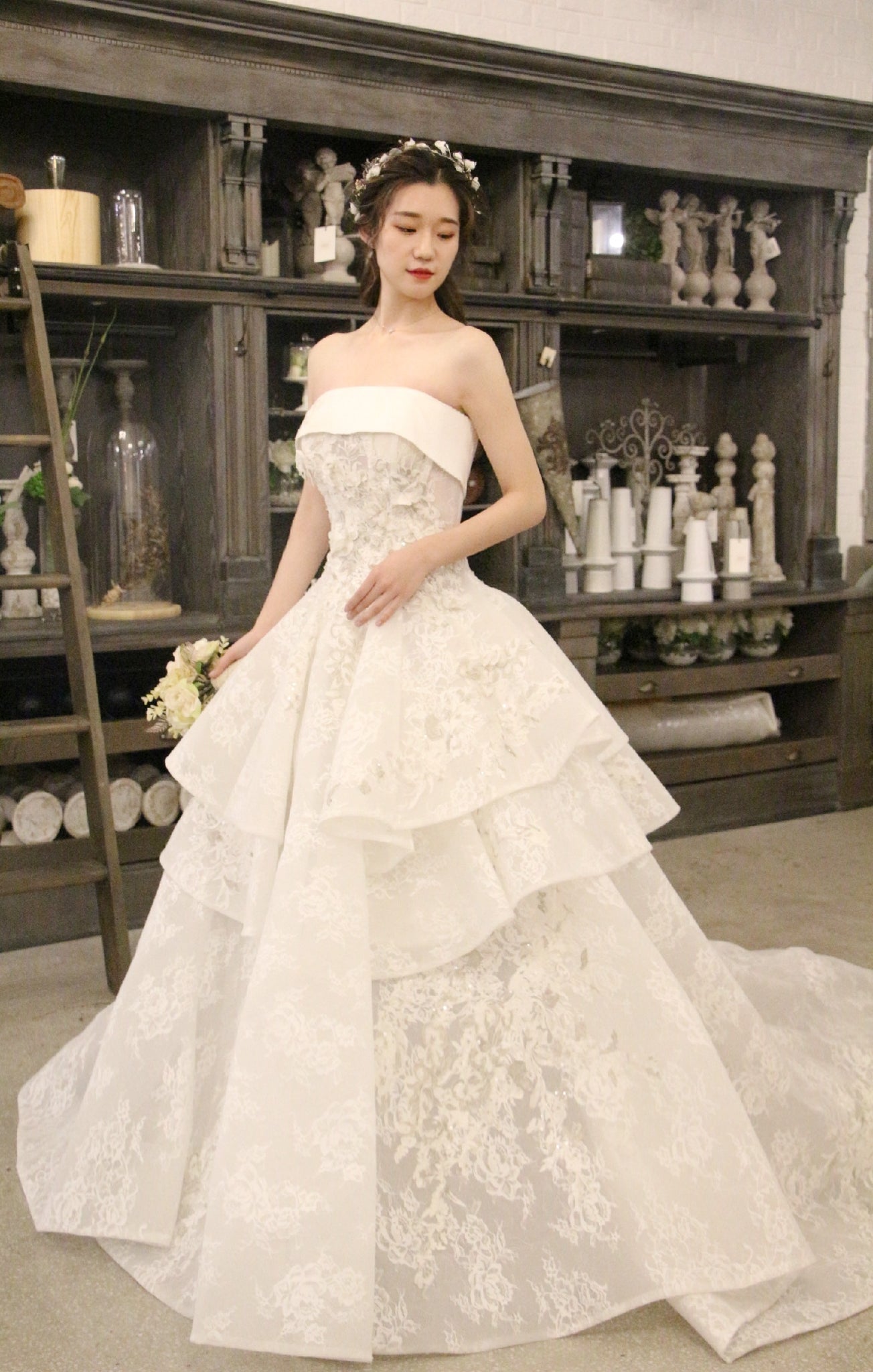  BRIDAL  3KMW81640 Wedding Dress  For Rent 