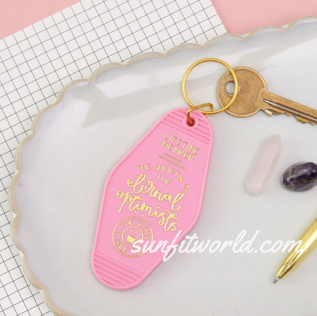 Personalized Keychain Retro Motel Keychain Gifts for Women 