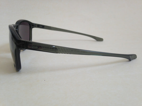 oakley enduro olive