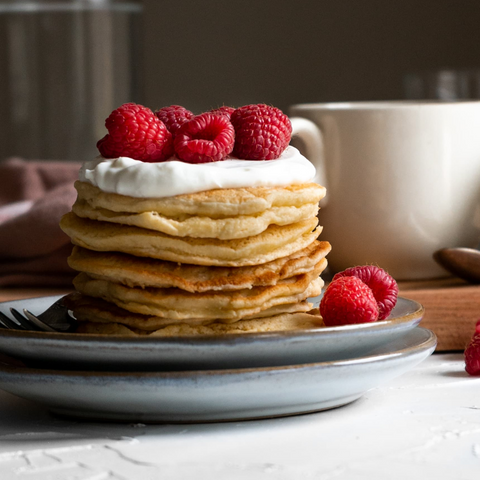 coconut and vanilla almond flour pancakes with avocado oil