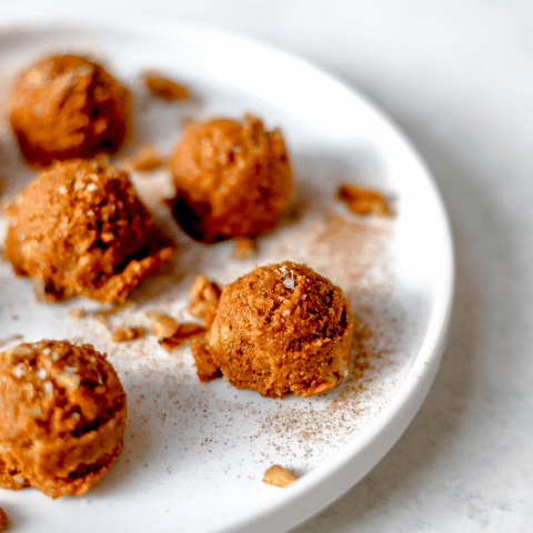 Pumpkin Spice Energy Bites Recipe with Vanilla Collagen Creamer