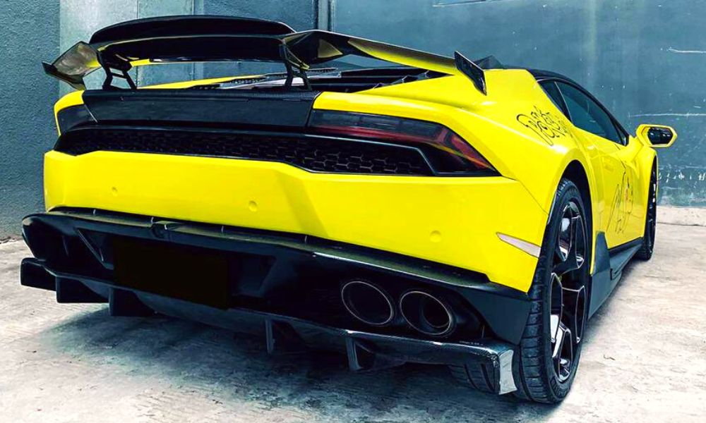 Lamborghini Built an Off-Road Super Car & It's Wild