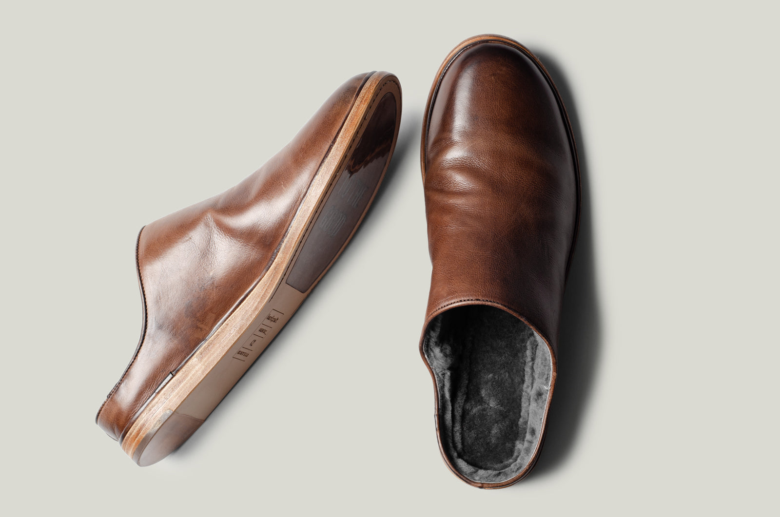 In & Out Slip Ons . Chestnut