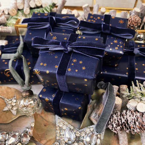 Our incredible giftwrap, new velvet ribbon and a giveaway! - The