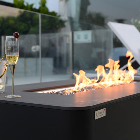 Elementi fire table close-up with flame