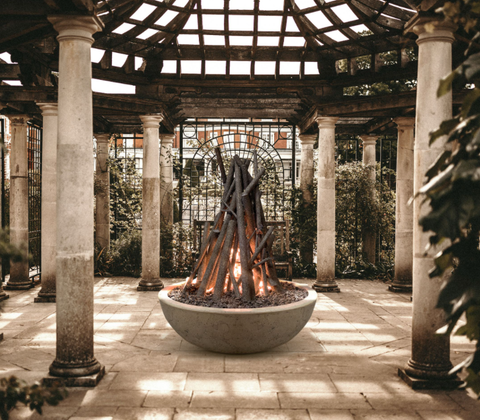 Wood burning in Fire Bowl-How to Choose Perfect Fire Pit