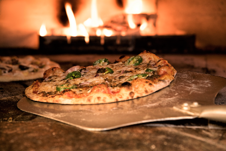 -Pizza in Pizza Oven