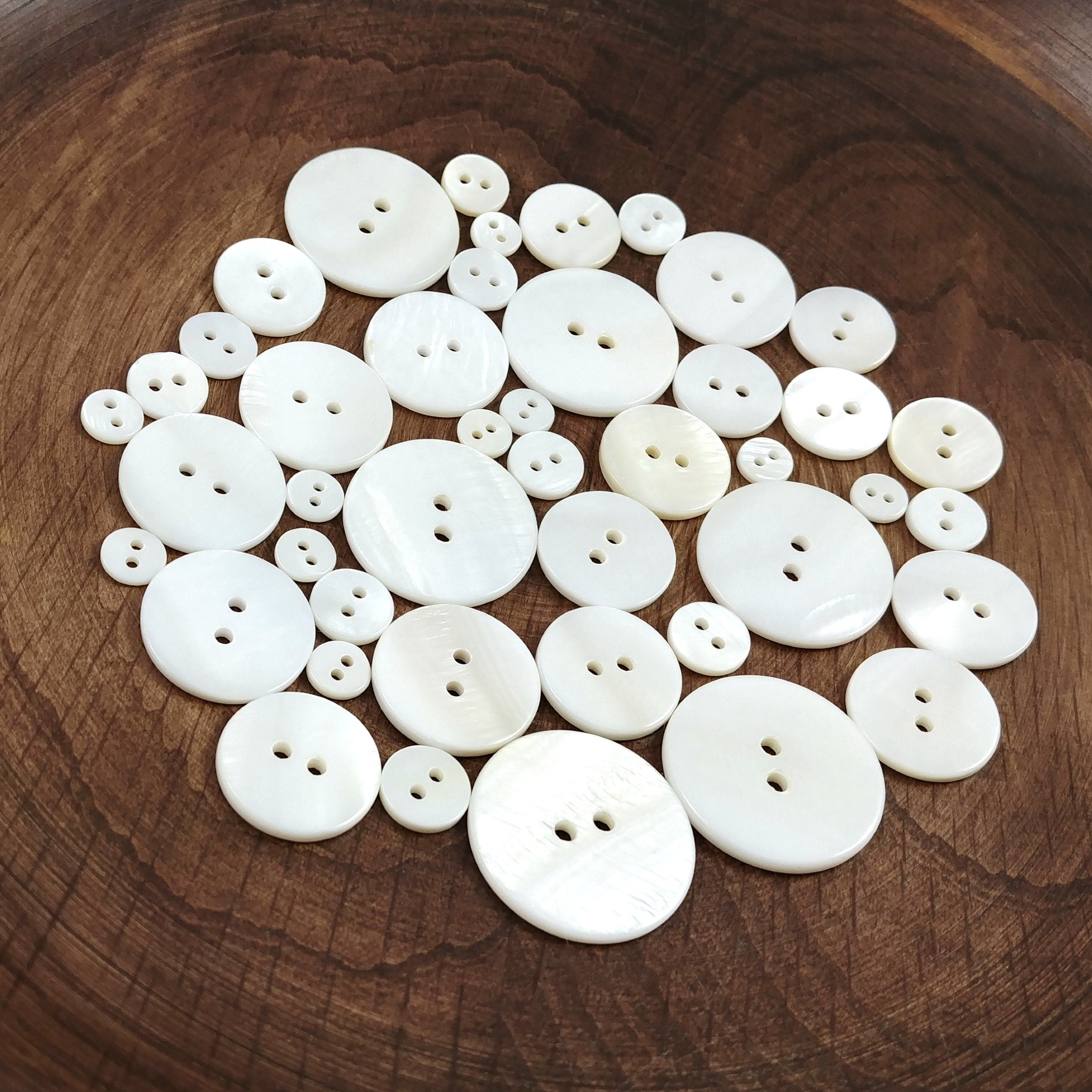 Purl Soho Medium Mother of Pearl Buttons, 1/2 inch