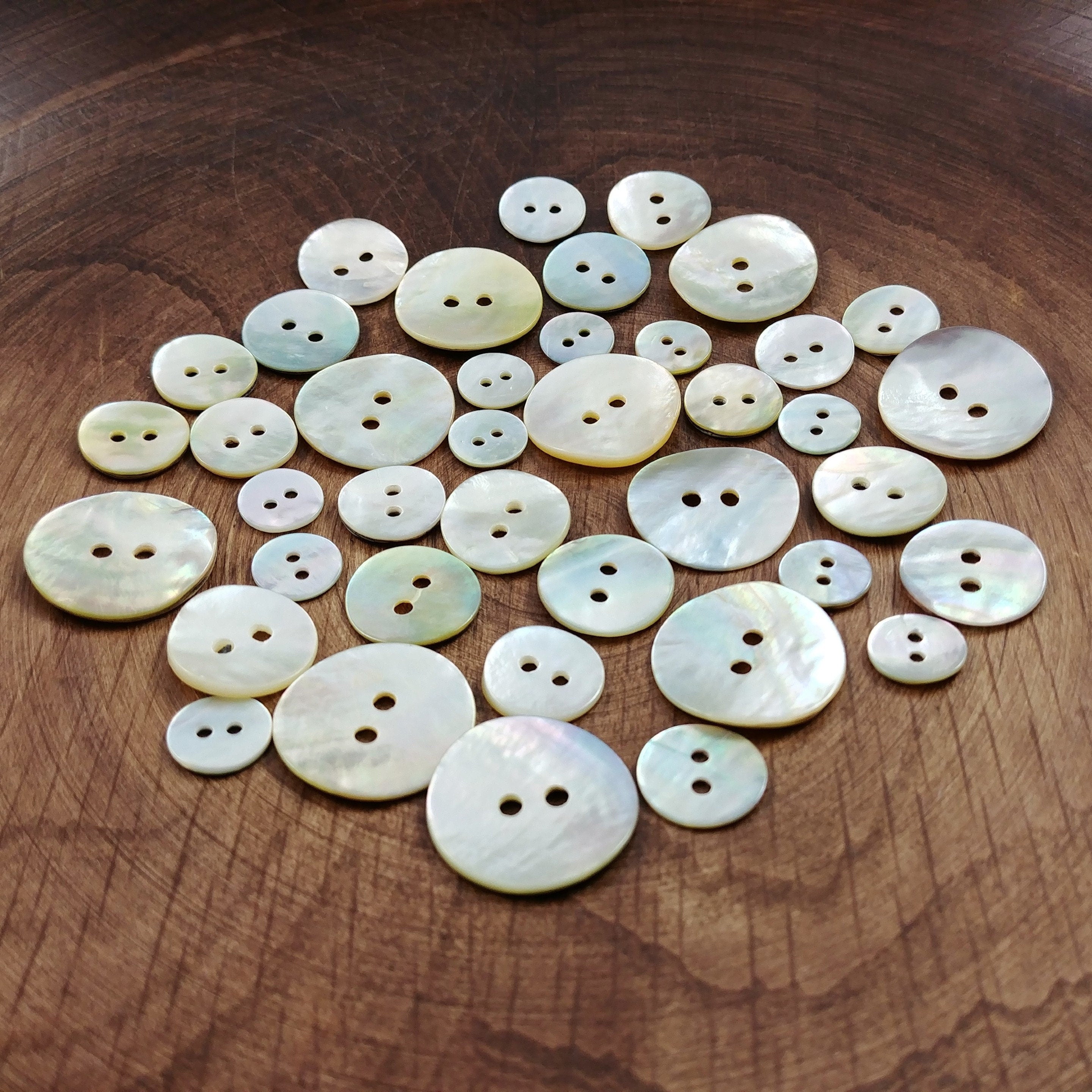 260+ Bulk White MOP Shell Buttons, MIXED Sizes/Styles $20.00 – The Button  Bird