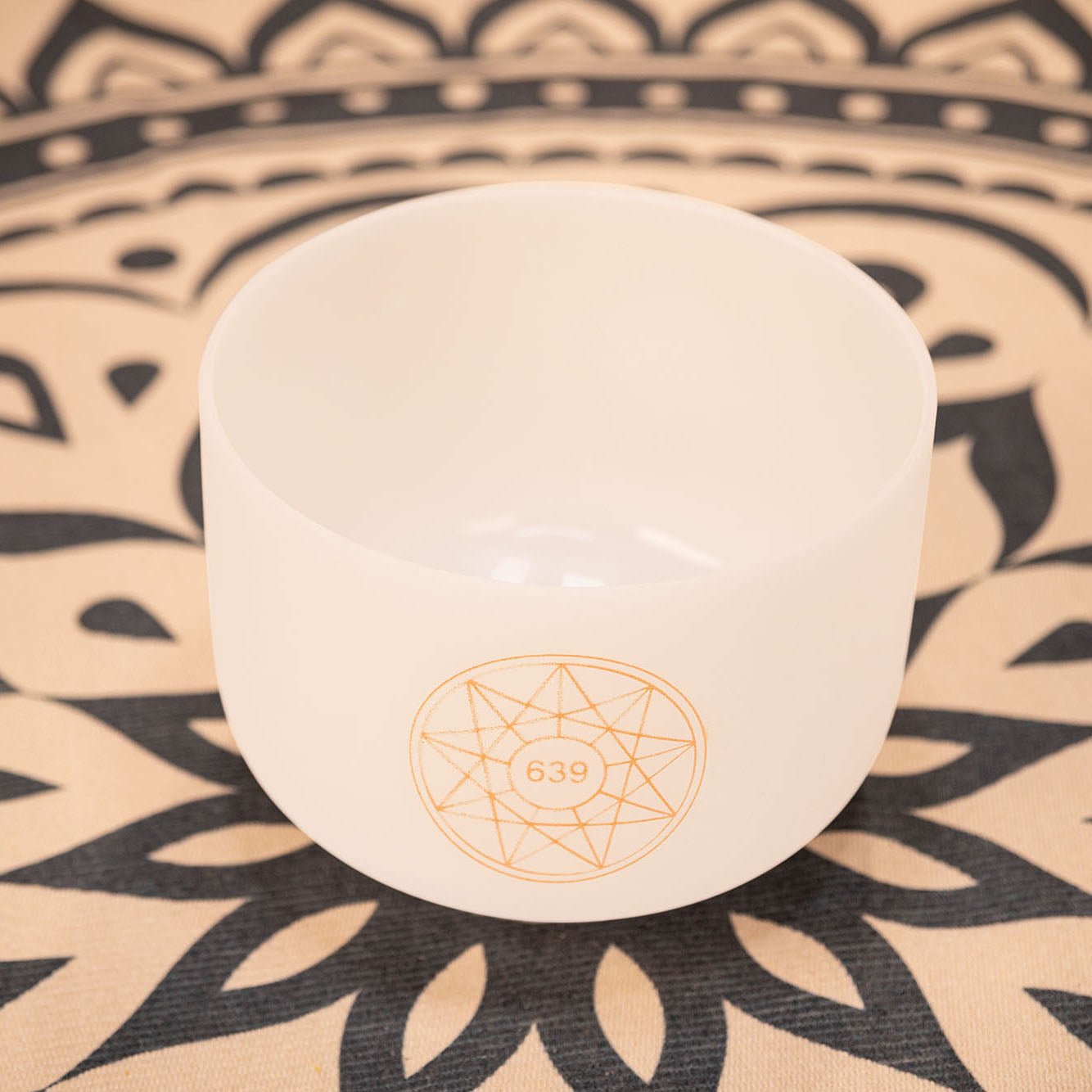 639 Hz Solfeggio 10" Crystal Singing Bowl, D#4 (Fa) - Love