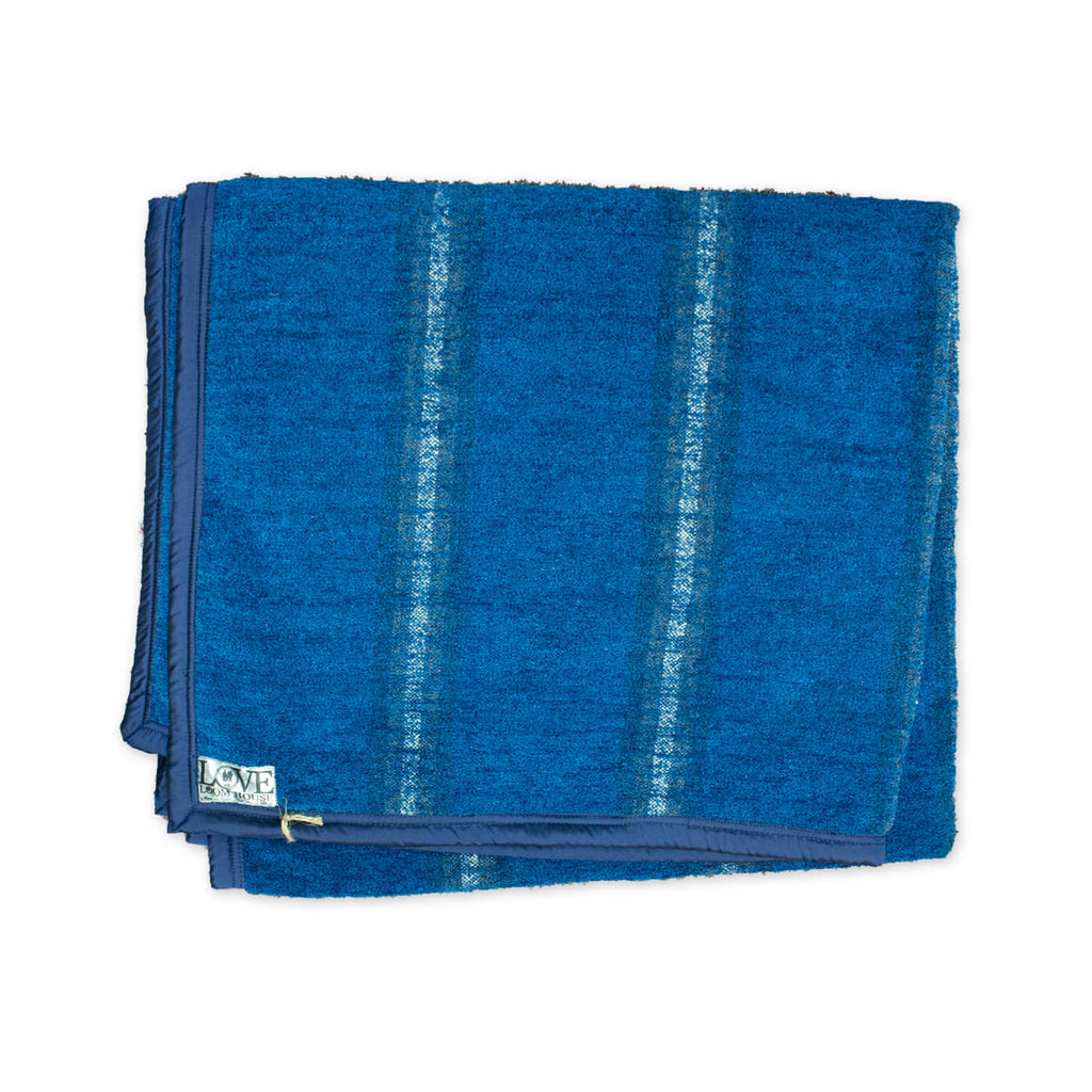 Blue with Thin White Stripe Throw Blanket – ReclaimedLives
