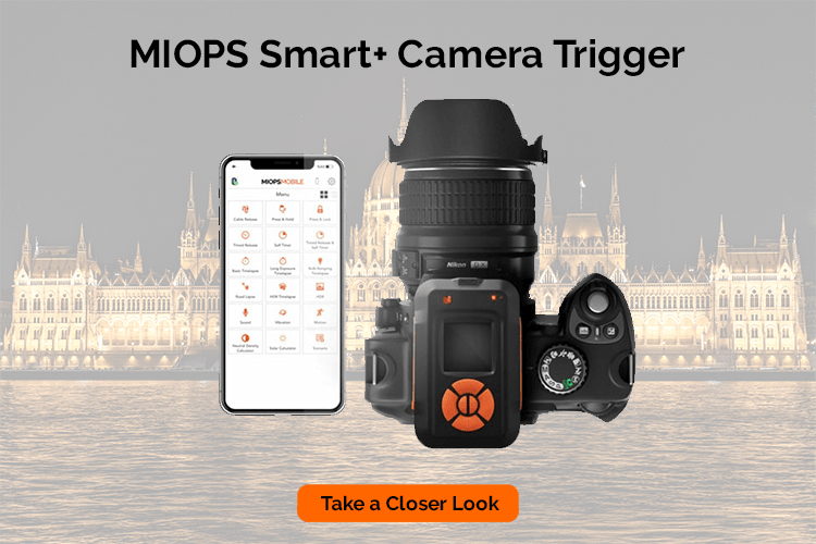 What is a MIOPS Smart High-speed Camera Trigger?