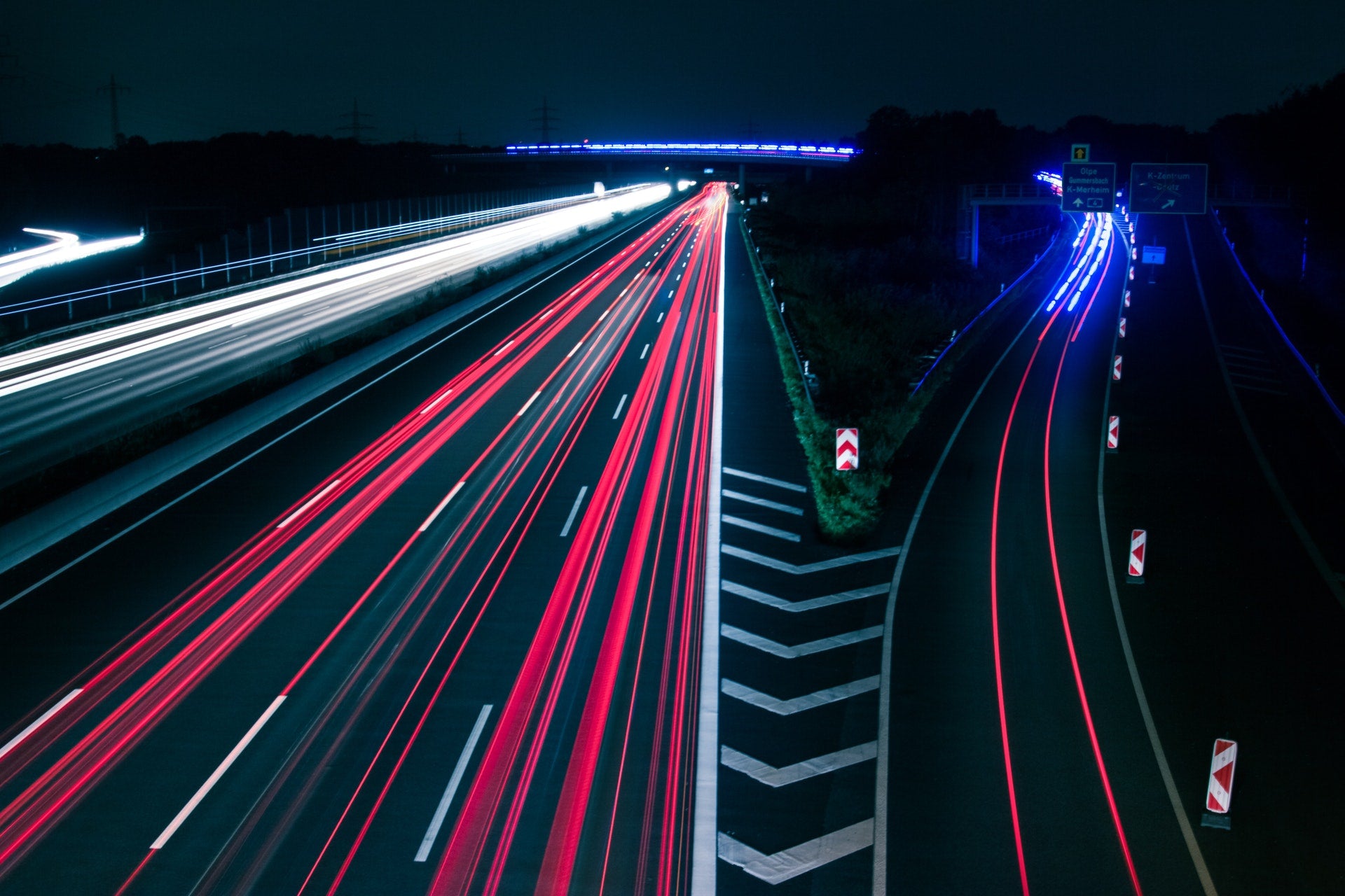 traffic lights at night photography