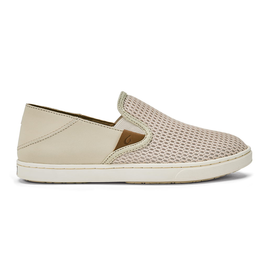 olukai pehuea slip on