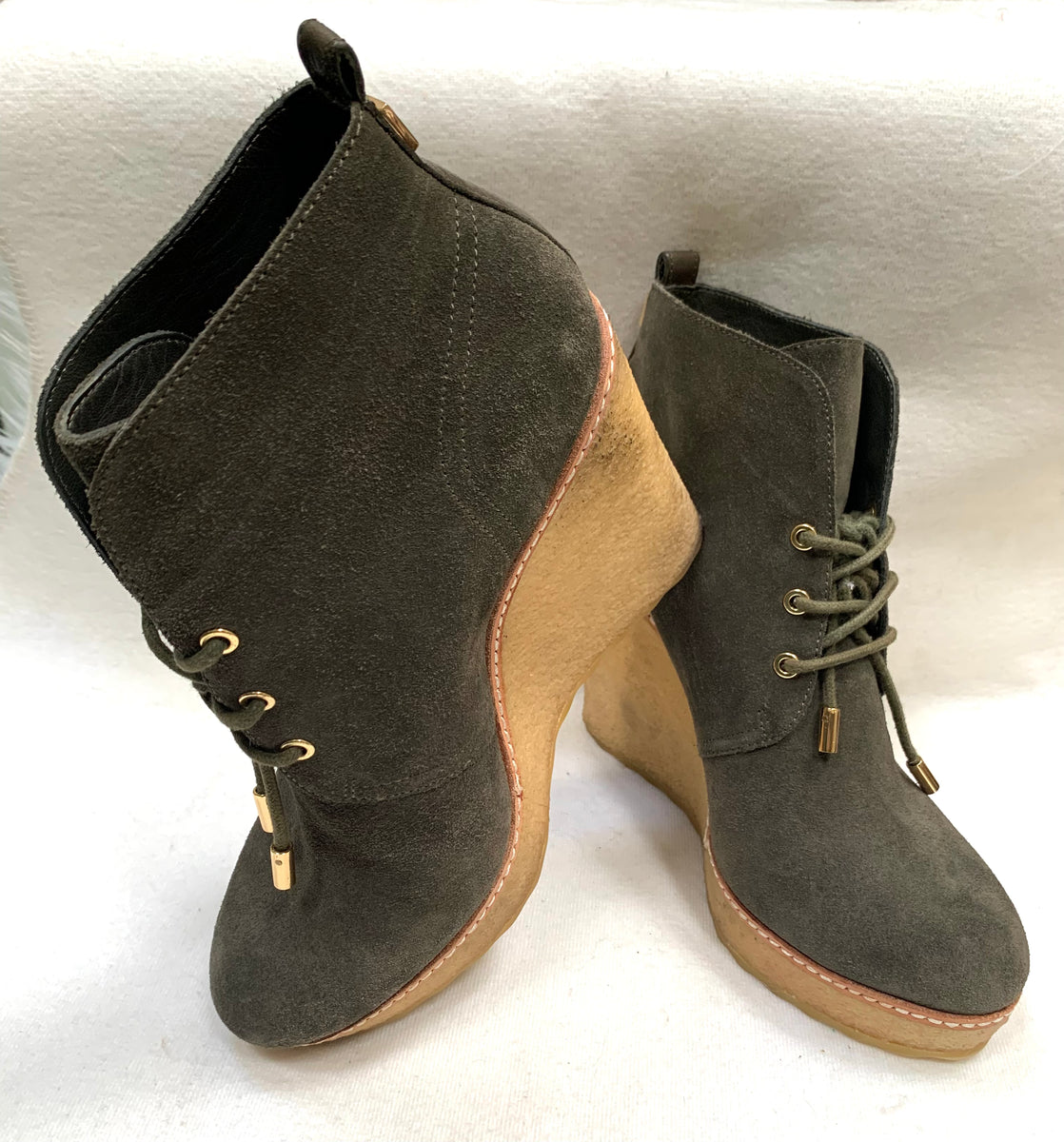 TORY BURCH OLIVE GREEN WEDGE BOOTIES – Majolie Designs