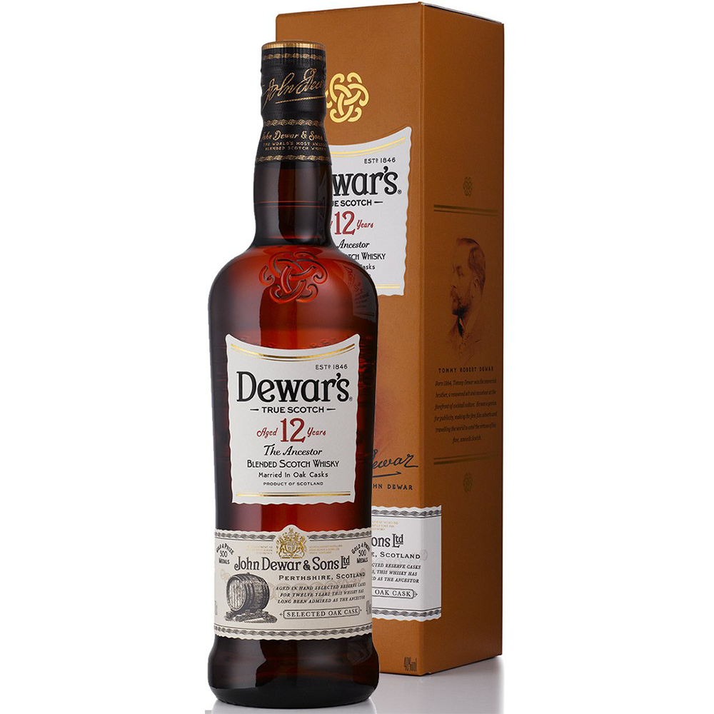 Деварс 0.7. Деварс 12. Dewars виски 12. Виски деварс 12 лет. Виски Dewar's подарочная упаковка.