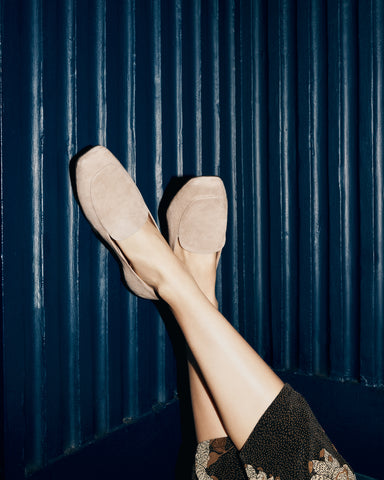 Elaine loafers in beige suede in large sizes